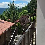 アパートホテル Panorama Eláti